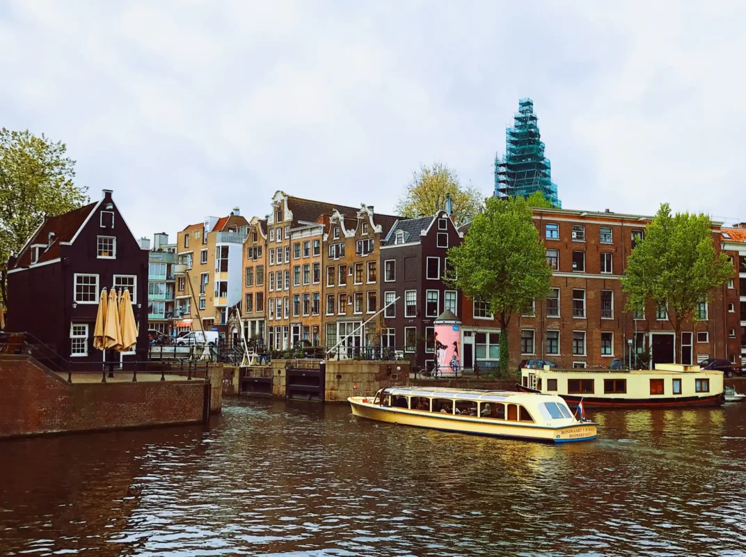 vacancy in Amsterdam
